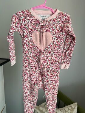 Carter's Toddler Pink Floral Heart Zippy Footie Pajamas Size 2T VGUC